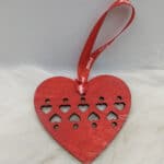 Χριστουγεννιάτικο στολίδι δέντρου " Καρδιά με καρδούλες "