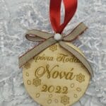 Χειροποίητο ξύλινο στολίδι μπάλα"Νονα"