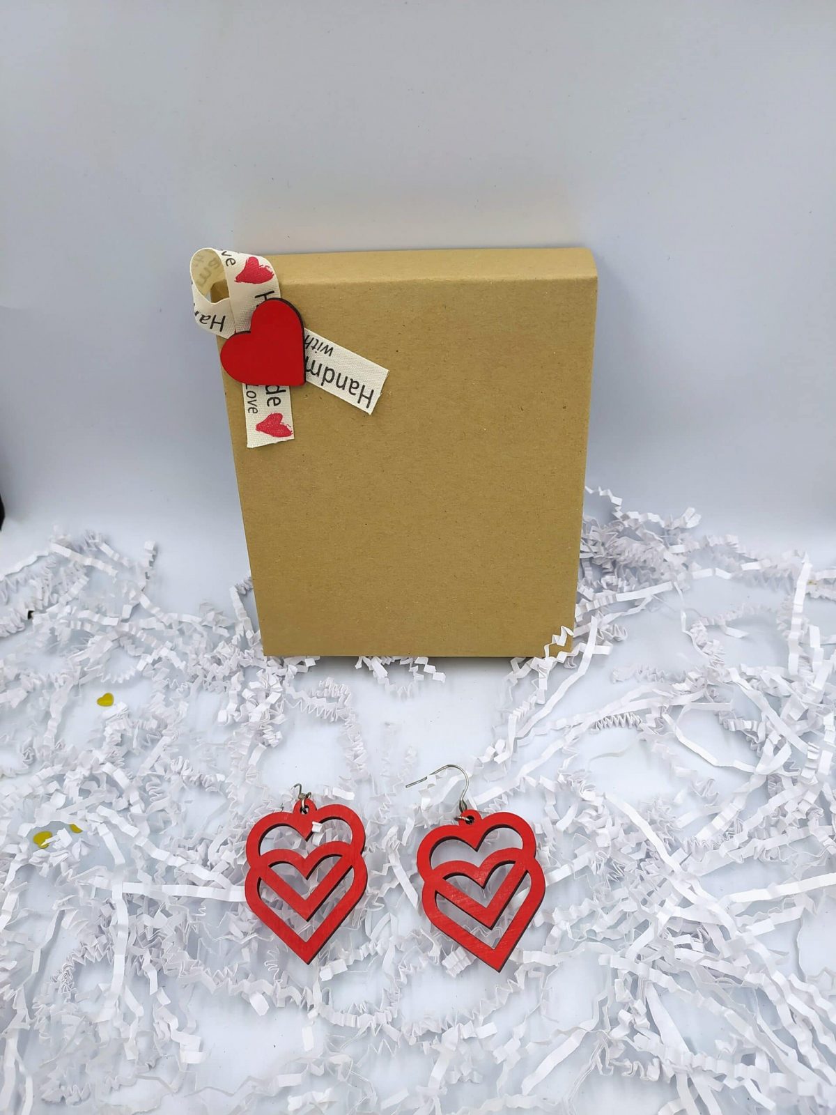 Χειροποίητα ξύλινα κρεμαστά σκουλαρίκια - Image 1