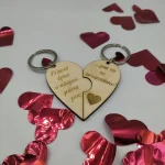 Σετ ξύλινο μπρελόκ καρδιά "Γι'αυτο έγινε ο κόσμος μάτια μου"