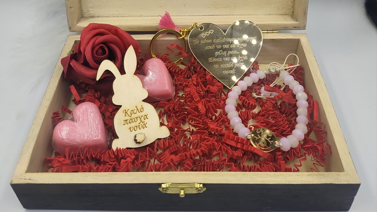 Χειροποίητο κουτί "Στην καλύτερη νονά" - Image 3