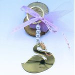 Κέρασμα για νεογέννητο κύκνος μπρελόκ σε Plexiglass