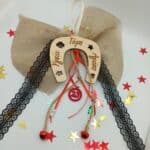 Kρεμαστό γούρι πέταλο με ευχές