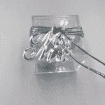 Μπομπονίερα κουτί Plexiglass με στοιχείο Mr&Mrs