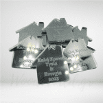 Ασημί σπίτι με ευχές