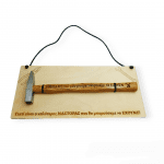 Ξύλινο σφυρί με καδράκι