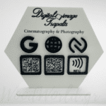 Επιτραπέζιο Stand με QR Code Social Media και Nfc