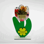 Ξύλινο λουλουδάκι με αφιέρωση για μαμά