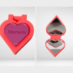 Καθρεφτάκι σε σχήμα καρδιάς